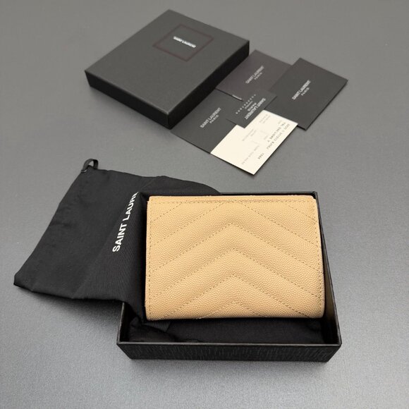 YSL Monogram Small Envelope Wallet - Picture 9 of 9